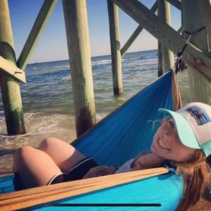 Meet your Posher, Kelsey